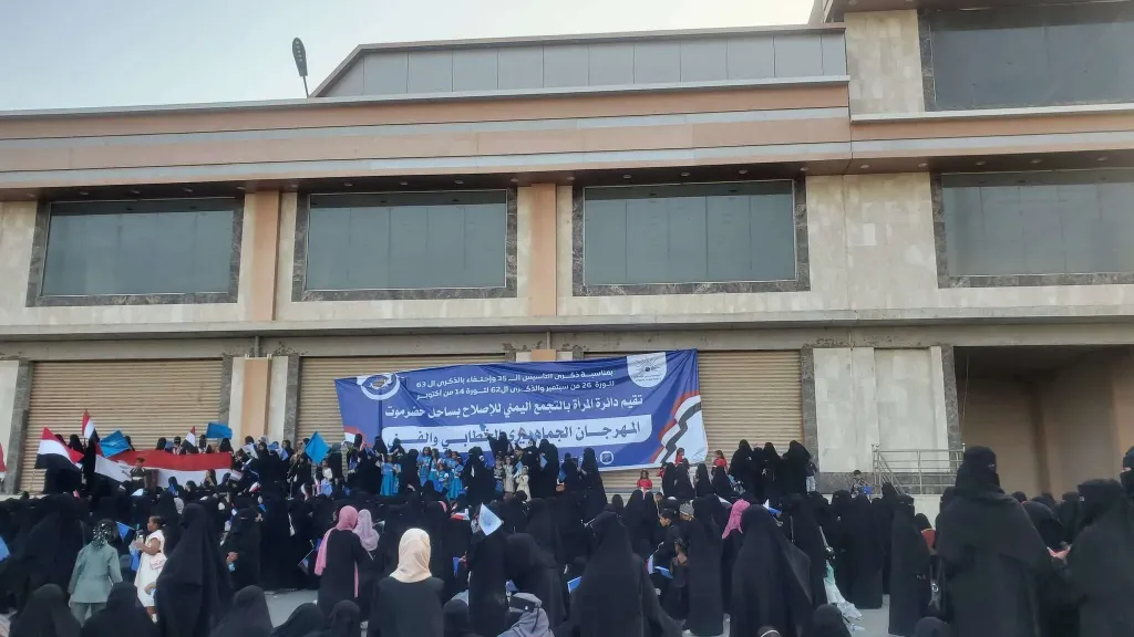 ”الجنوب ليس حكراً على أحد!”.. علي عشال يردّ بقوة على عمرو البيض